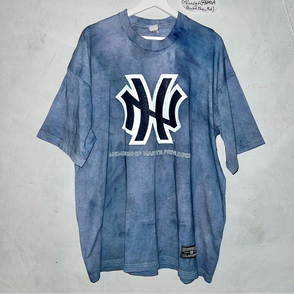 90s Vintage Neighborhood Skateboard Company T-Shirt